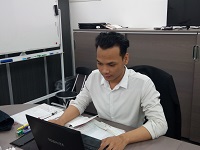 2019年5月某日　新入社員（外国籍）